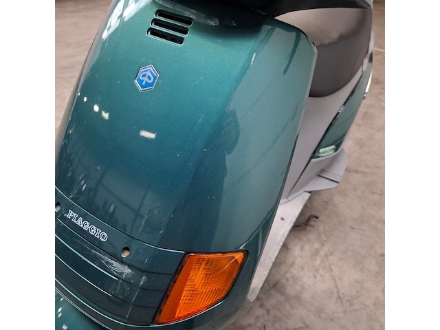 Motorscooter, piaggio, skr125 - afbeelding 22 van  33