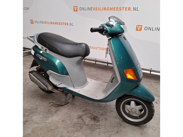 Motorscooter, piaggio, skr125 - afbeelding 12 van  33