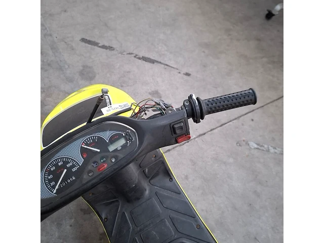 Motorscooter, piaggio, typhoon - afbeelding 3 van  21