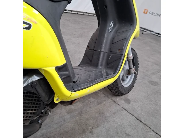 Motorscooter, piaggio, typhoon - afbeelding 9 van  21