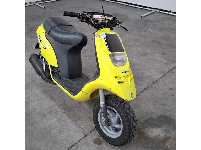 Motorscooter, piaggio, typhoon - afbeelding 11 van  21