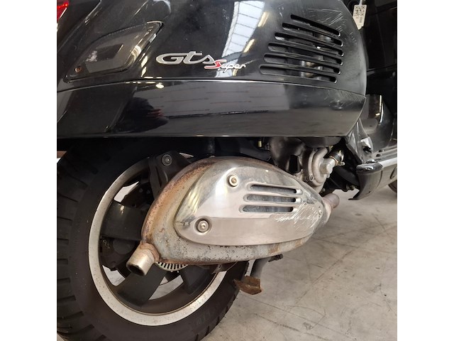 Motorscooter, piaggio, vespa gts 300, 2019 - afbeelding 7 van  29