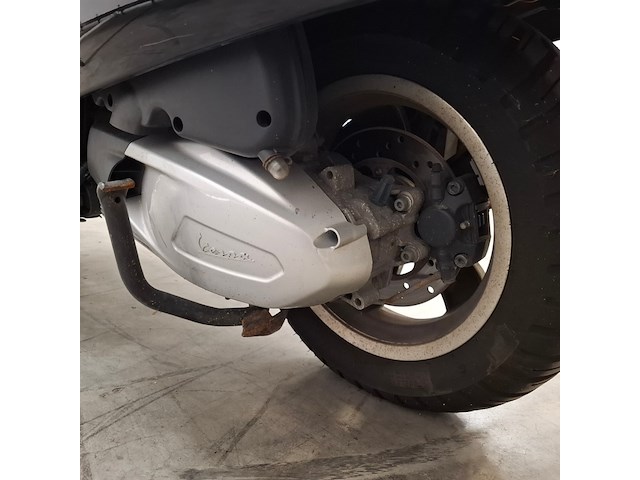 Motorscooter, piaggio, vespa gts 300, 2019 - afbeelding 9 van  29