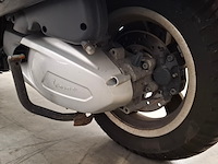 Motorscooter, piaggio, vespa gts 300, 2019 - afbeelding 9 van  29