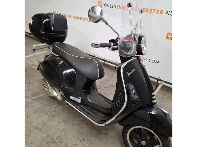 Motorscooter, piaggio, vespa gts 300, 2019 - afbeelding 21 van  29