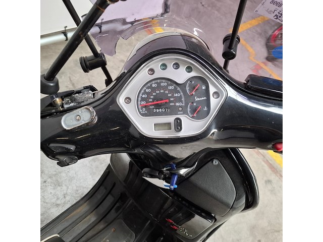 Motorscooter, piaggio, vespa scooter gts 125 i.e. super, 2012 - afbeelding 2 van  35