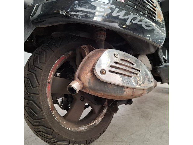Motorscooter, piaggio, vespa scooter gts 125 i.e. super, 2012 - afbeelding 11 van  35