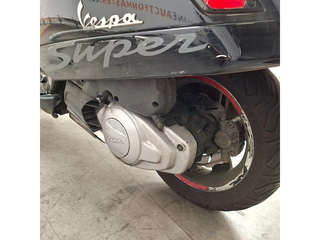 Motorscooter, piaggio, vespa scooter gts 125 i.e. super, 2012 - afbeelding 14 van  35