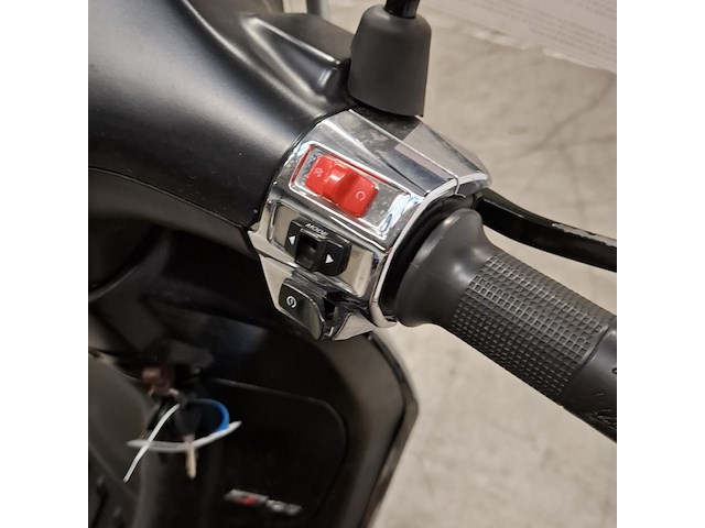 Motorscooter, piaggio, vespa sprint 125 s abs, 2023 - afbeelding 9 van  26