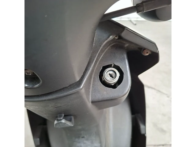 Motorscooter, sym, av12w, 2011 - afbeelding 17 van  25
