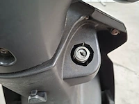 Motorscooter, sym, av12w, 2011 - afbeelding 17 van  25