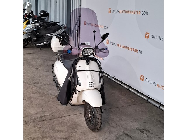 Motorscooter, vespa, sprint 125 abs, 2018 - afbeelding 9 van  14