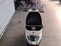 Motorscooter, vespa, sprint 125 abs, 2018 - afbeelding 14 van  14