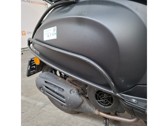 Motorscooter, vespa, sprint, 2019 - afbeelding 7 van  25