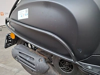 Motorscooter, vespa, sprint, 2019 - afbeelding 7 van  25