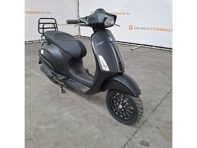 Motorscooter, vespa, sprint, 2019 - afbeelding 12 van  25