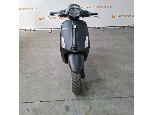 Motorscooter, vespa, sprint, 2019 - afbeelding 19 van  25