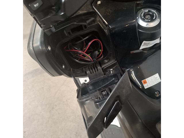 Motorscooter, yamaha, scooter xp 500i tmax, 2009 - afbeelding 28 van  39