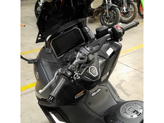 Motorscooter, yamaha, t-max 560, 2022 - afbeelding 6 van  20