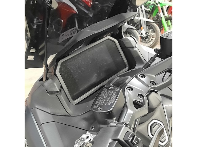 Motorscooter, yamaha, t-max 560, 2022 - afbeelding 9 van  20