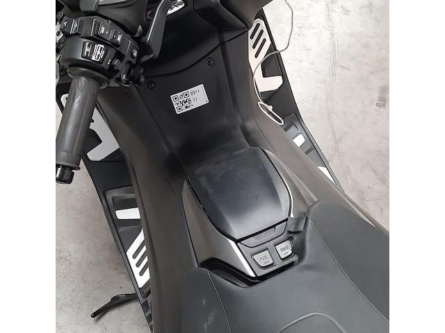 Motorscooter, yamaha, t-max xp560d, 2021 - afbeelding 20 van  30