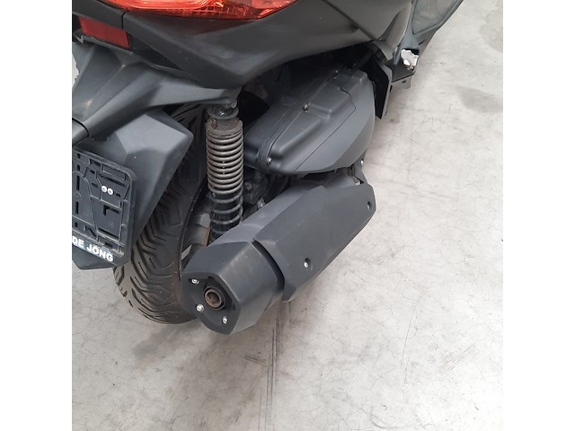 Motorscooter, yamaha, xmax 400 tech max, 2021 - afbeelding 2 van  25