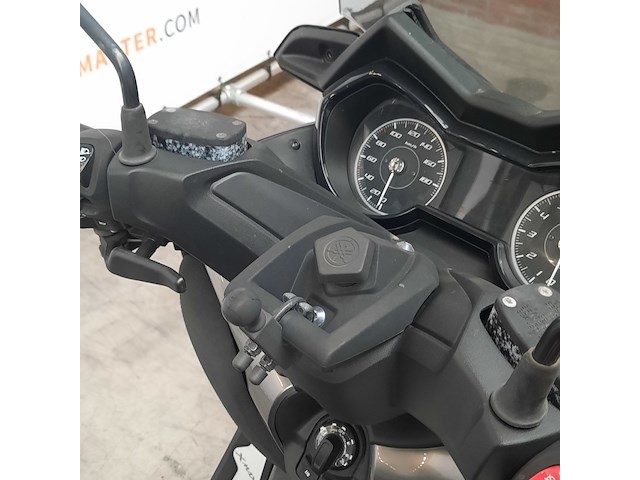 Motorscooter, yamaha, xmax 400 tech max, 2021 - afbeelding 7 van  25