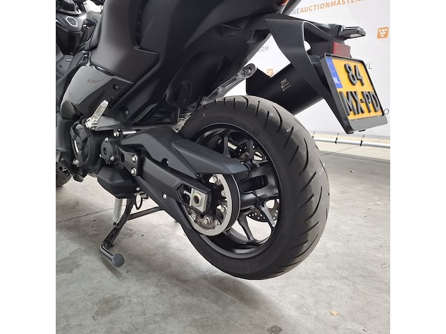 Motorscooter, yamaha, xp560d, tmax 560 tech max abs, 2024 - afbeelding 3 van  24