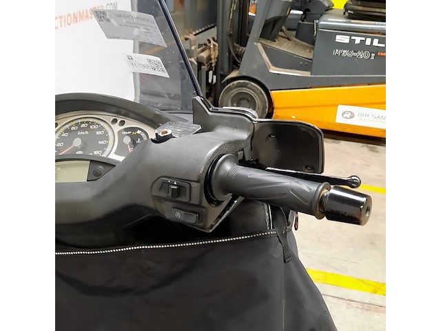 Motorscooter, yamaha, yp 125 r majesty, 2008 - afbeelding 5 van  19