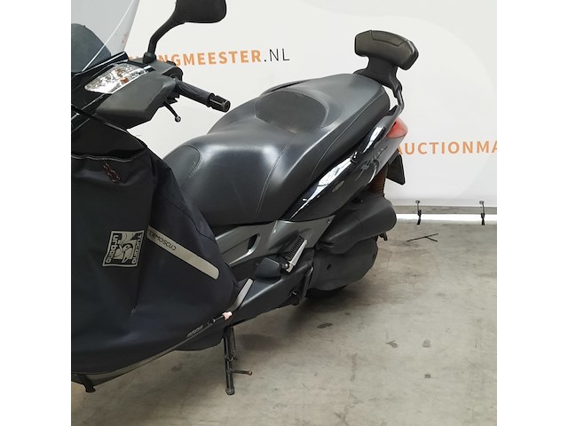 Motorscooter, yamaha, yp 125 r majesty, 2008 - afbeelding 9 van  19