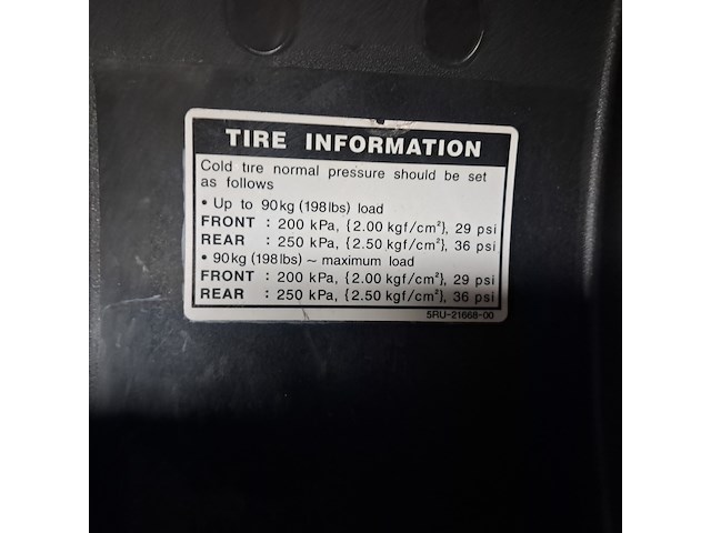 Motorscooter, yamaha, yp400 majesty, 2006 - afbeelding 14 van  32