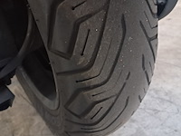 Motorscooter, yamaha, yp400 majesty, 2006 - afbeelding 26 van  32