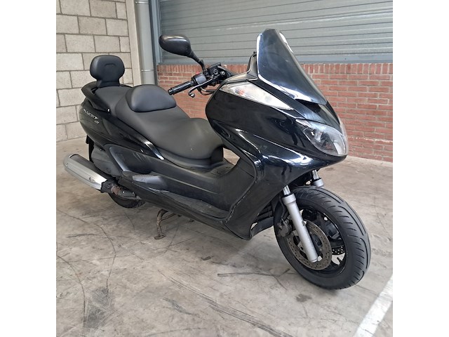 Motorscooter, yamaha, yp400 majesty, 2006 - afbeelding 23 van  32