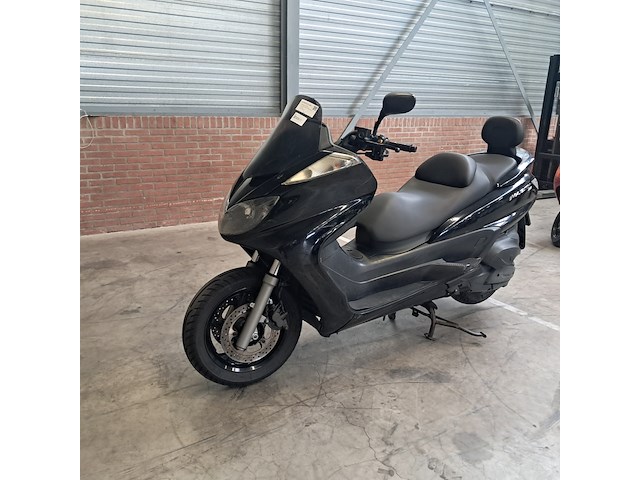 Motorscooter, yamaha, yp400 majesty, 2006 - afbeelding 29 van  32