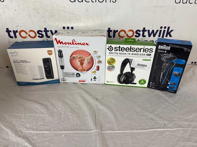 Moulinex blender & braun scheerapparaat & eufy deurbel & steelseries koptelefoon - afbeelding 1 van  5