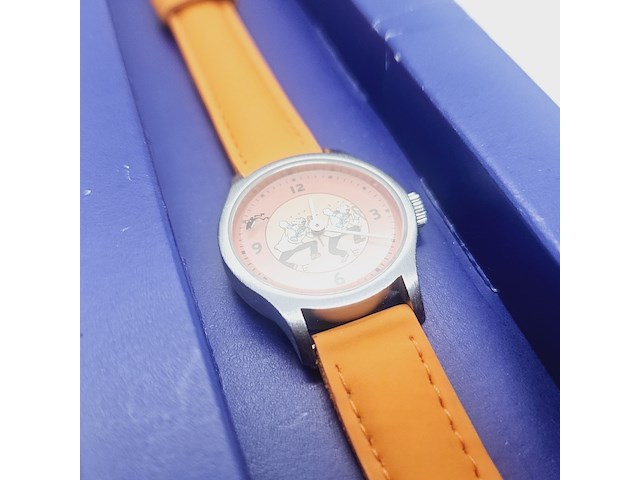 Moulinsart x kuifje - tintin verzamelbaar horloge - afbeelding 3 van  5
