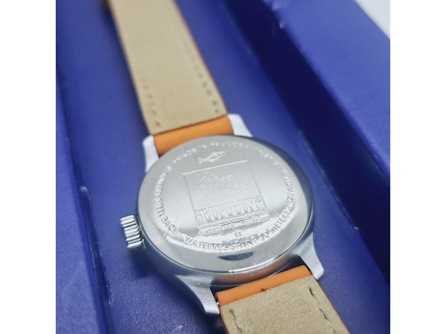 Moulinsart x kuifje - tintin verzamelbaar horloge - afbeelding 4 van  5