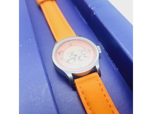Moulinsart x kuifje - tintin verzamelbaar horloge - afbeelding 3 van  5