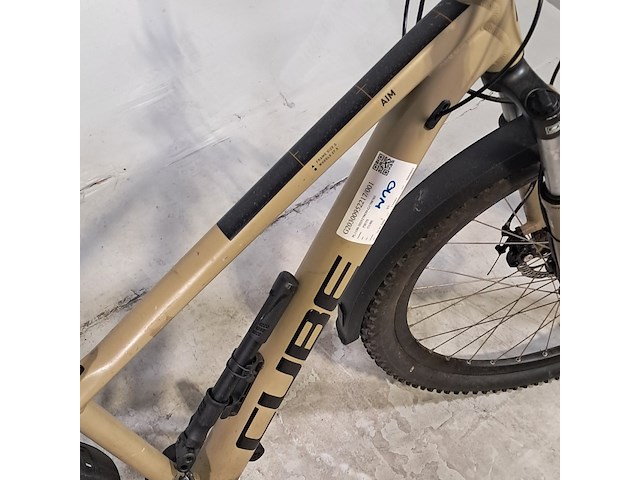 Mountainbike, cube, aim - afbeelding 11 van  12