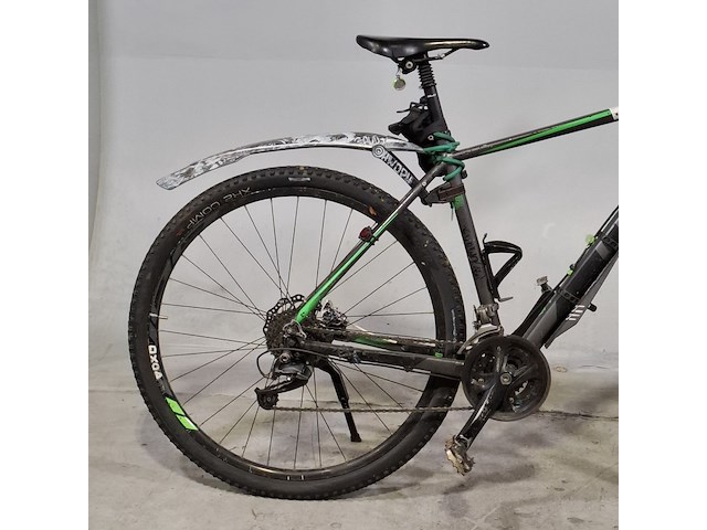 Mountainbike, cube, analog - afbeelding 6 van  13