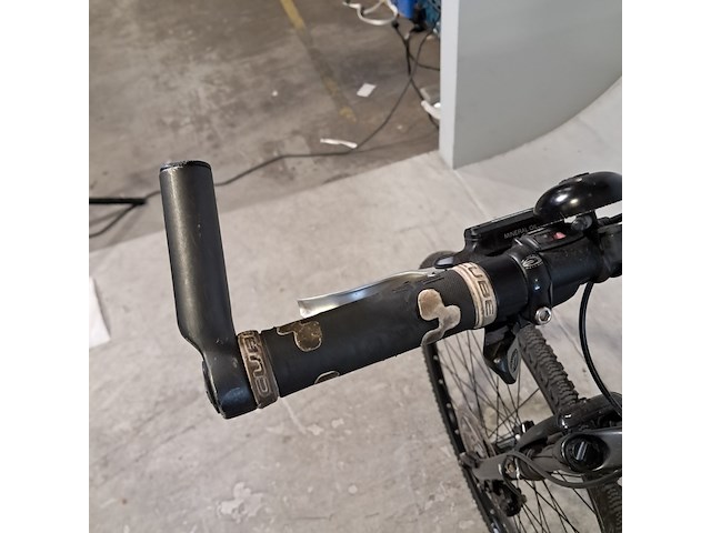Mountainbike, cube, nature - afbeelding 13 van  14