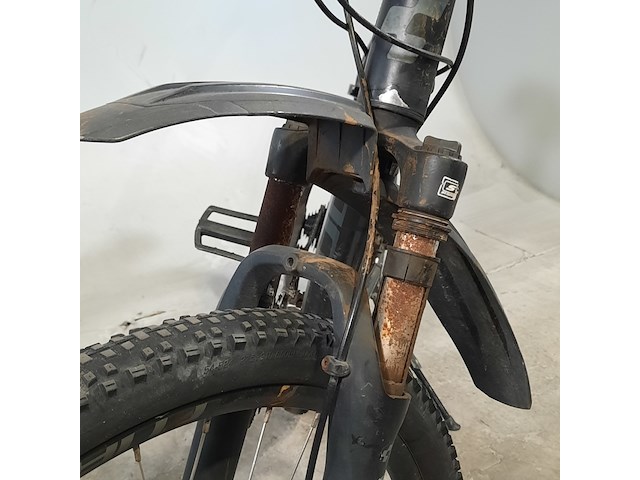 Mountainbike, cube - afbeelding 9 van  19