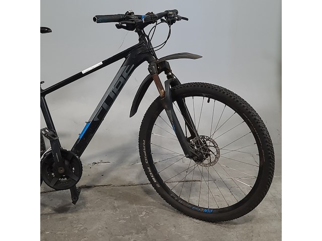 Mountainbike, cube - afbeelding 13 van  19