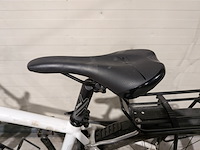 Mountainbike, giant, met onderdelen van o.a. schwalbe & shimano - afbeelding 12 van  14
