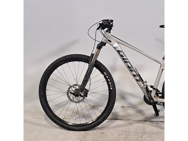 Mountainbike, giant, talon - afbeelding 4 van  12