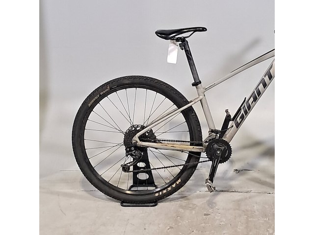 Mountainbike, giant, talon - afbeelding 5 van  12