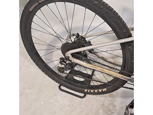 Mountainbike, giant, talon - afbeelding 12 van  12
