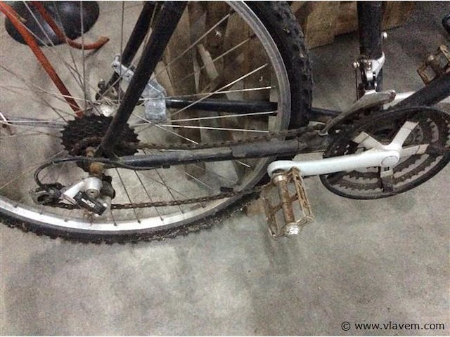 Mountainbike giant - afbeelding 3 van  4