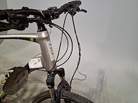Mountainbike, merida, crossway 100 - afbeelding 9 van  17