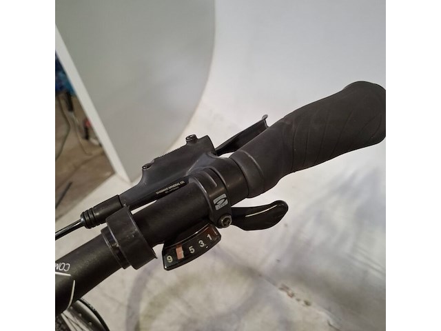 Mountainbike, merida, crossway 100 - afbeelding 16 van  17